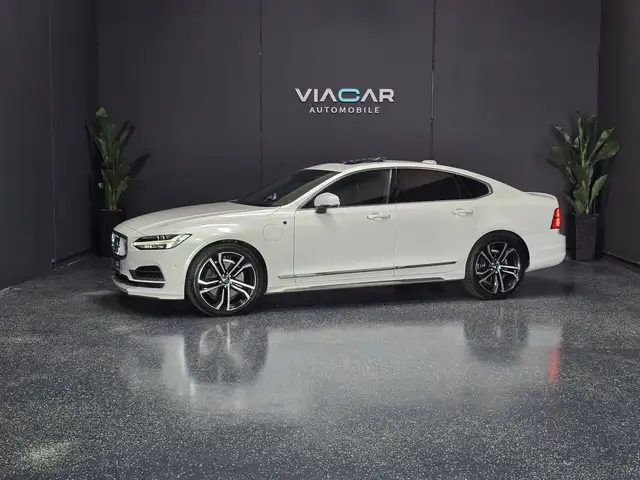 Volvo S90 Inscription Plug-In Hybrid AWD