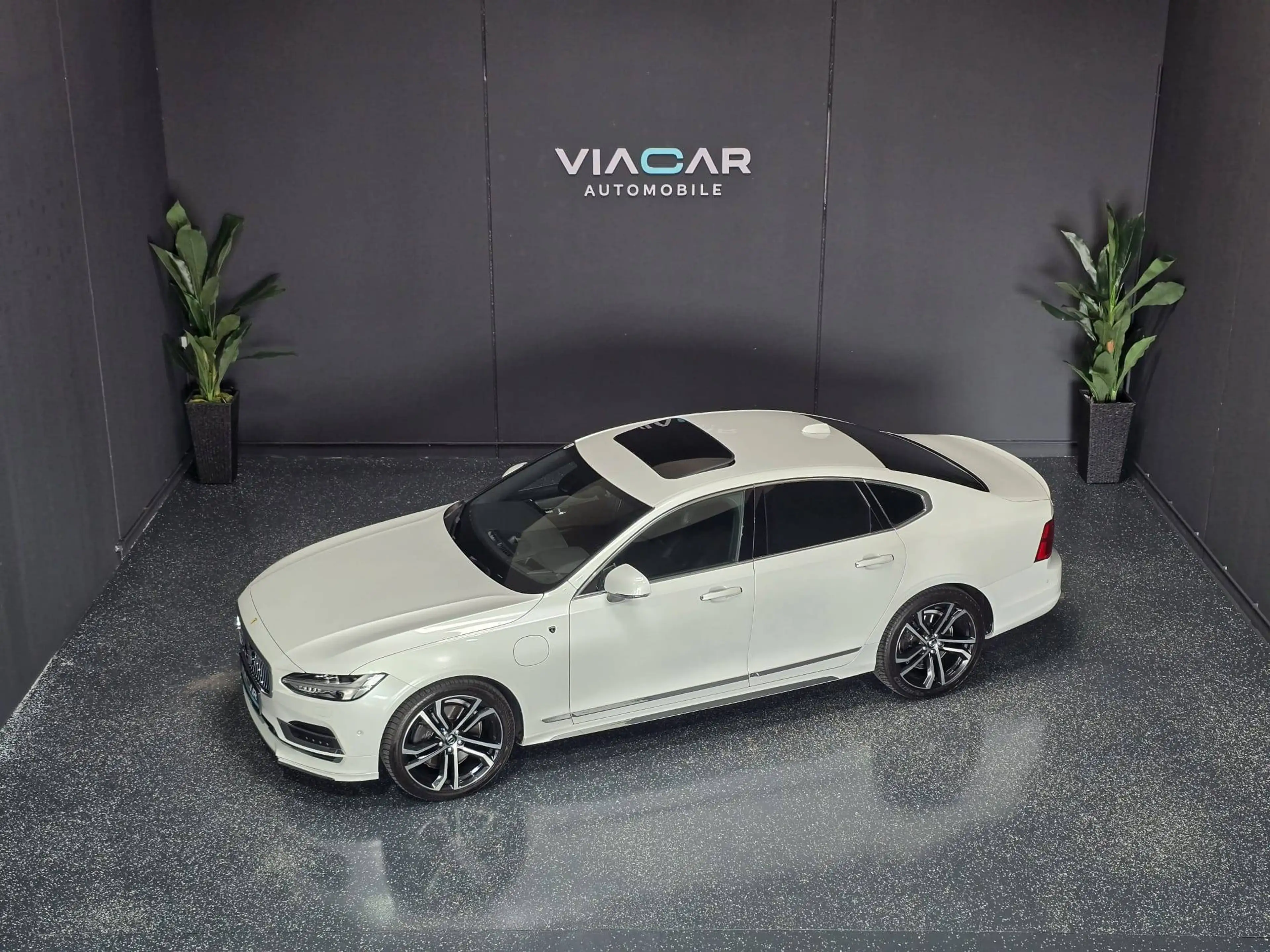 Volvo S90 Inscription Plug-In Hybrid AWD