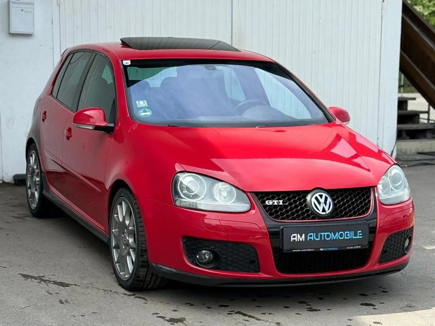Volkswagen Golf GTI Rot - 1
