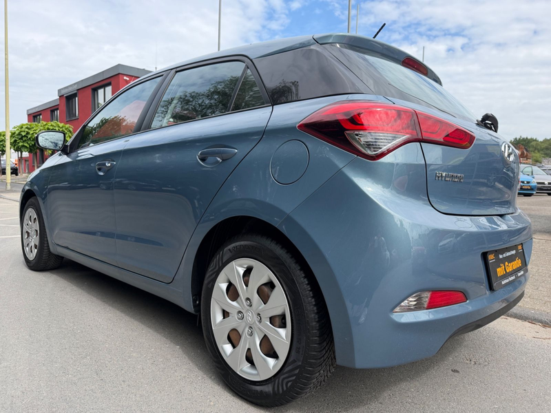 Hyundai i20 Klima TÜV/Service Neu Garantie 91TKM — photo 6