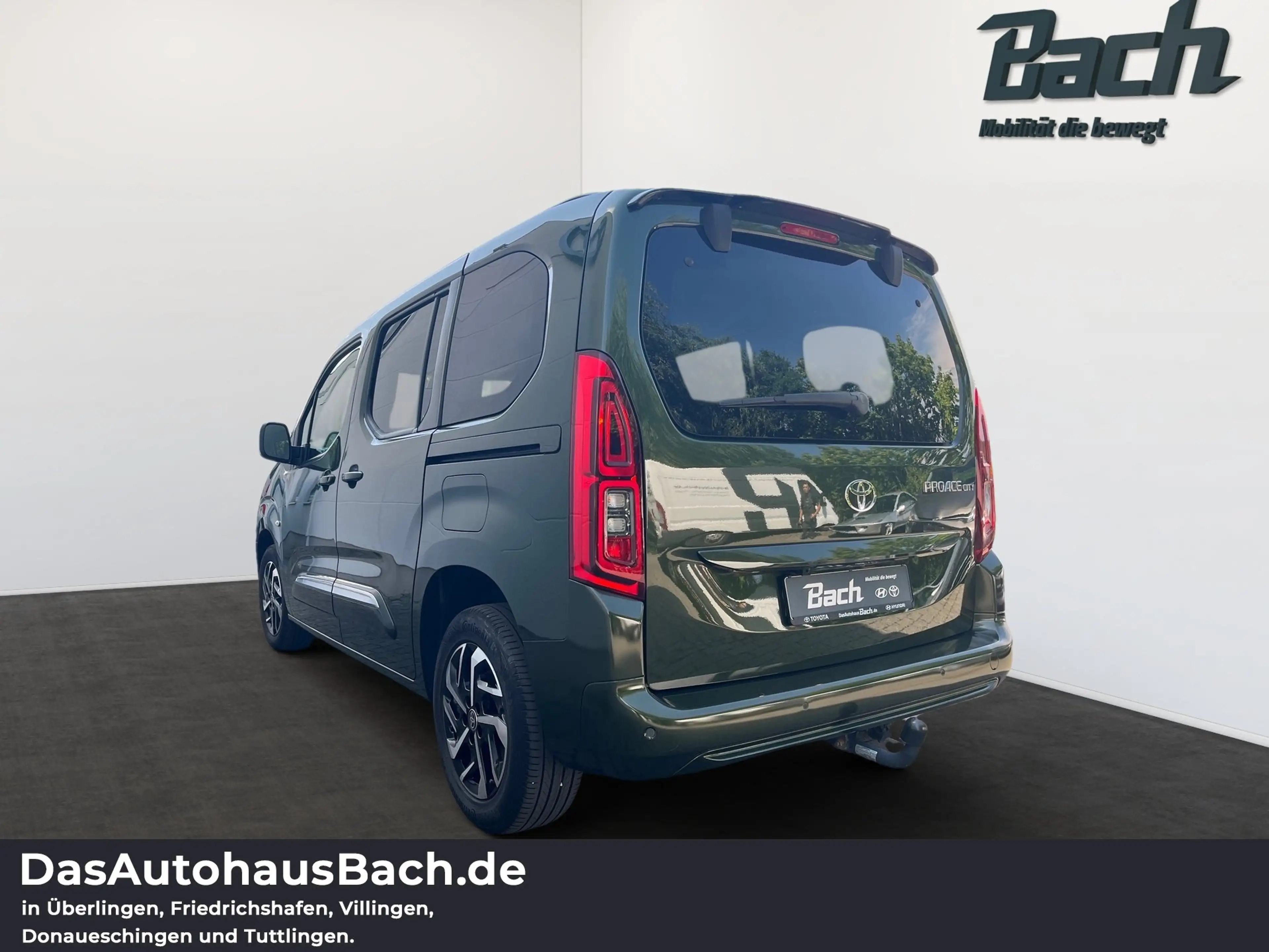 Toyota Proace City Verso Team D L1 1.5-D 130 AT AUT — photo 4