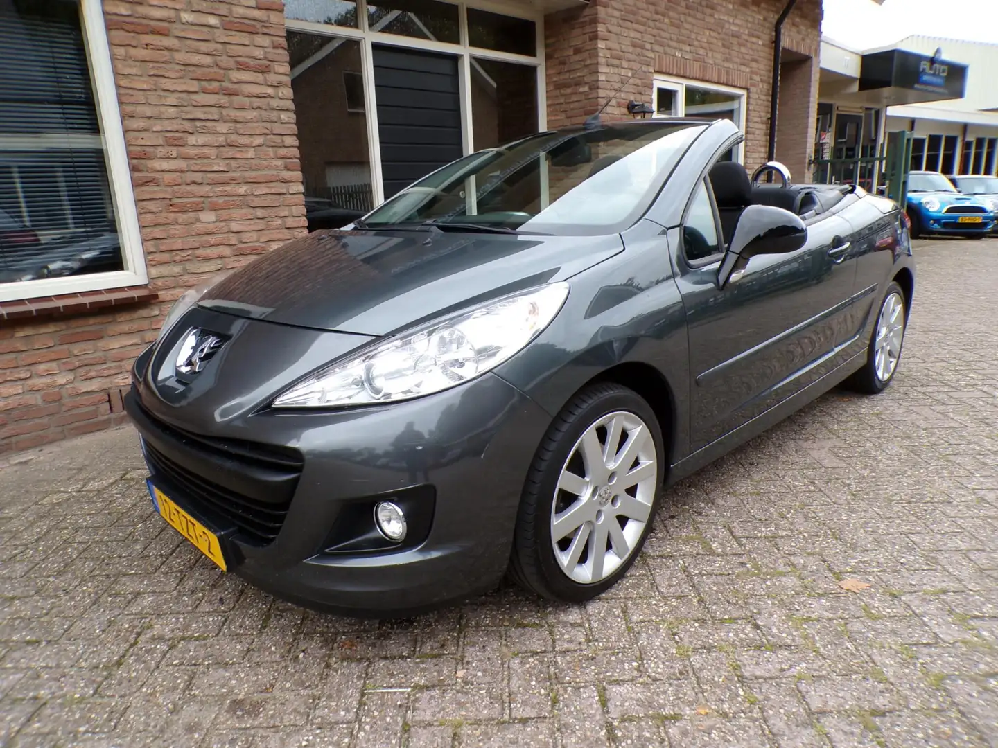 Peugeot 207 CC 1.6 VTi Roland Garros Grigio - 1