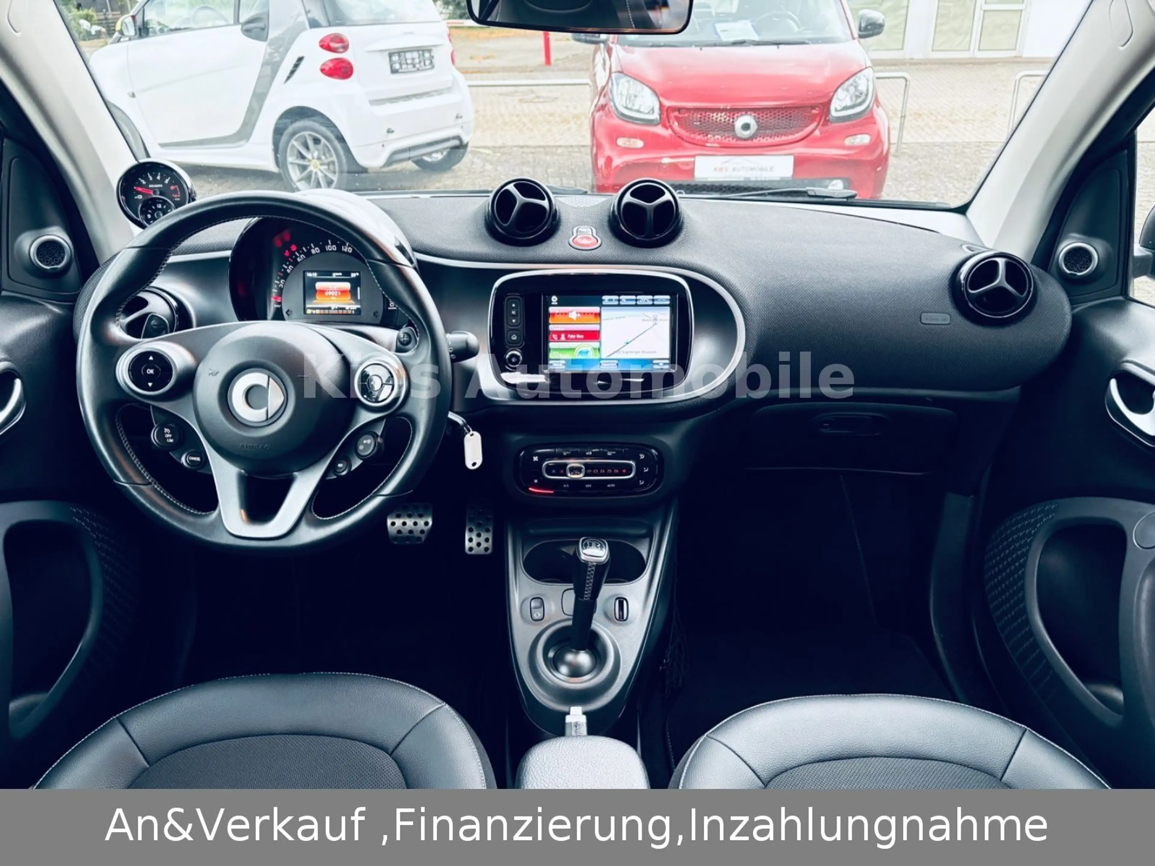 smart forTwo Brabus 109Ps AUTM/NAVI/SITZH/PANO/JBL/PDC — photo 9