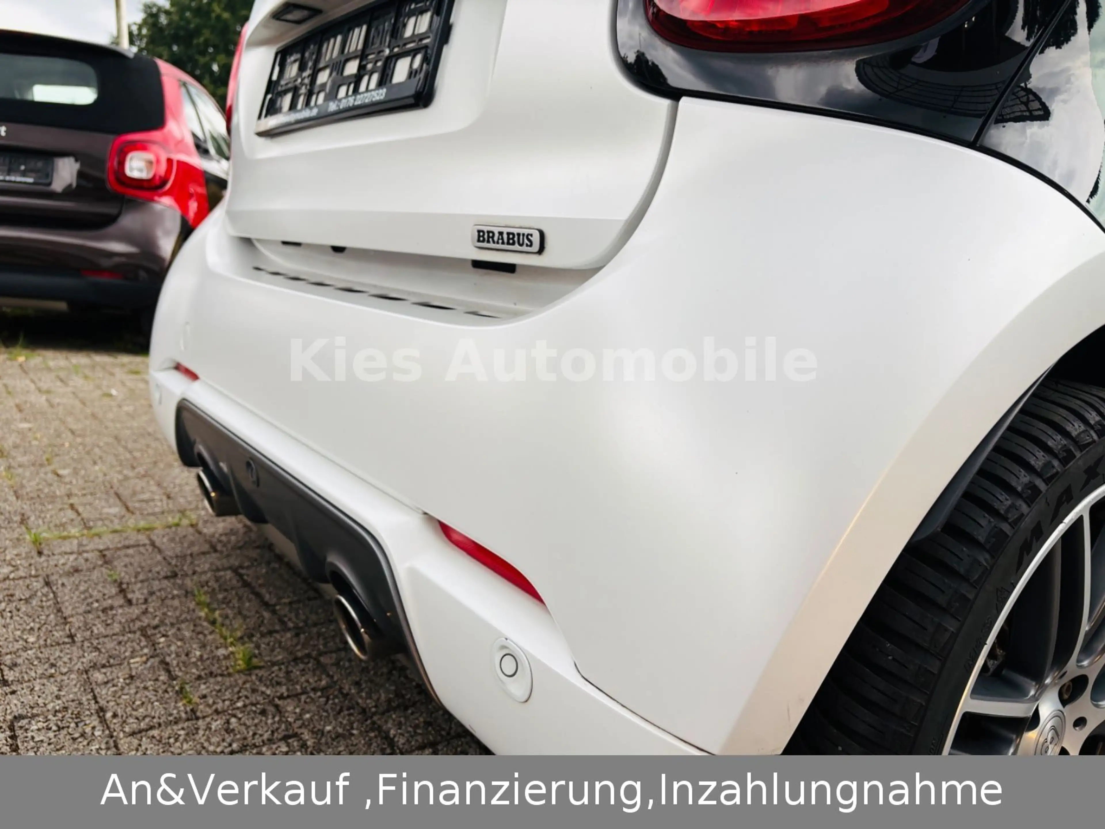 smart forTwo Brabus 109Ps AUTM/NAVI/SITZH/PANO/JBL/PDC — photo 3