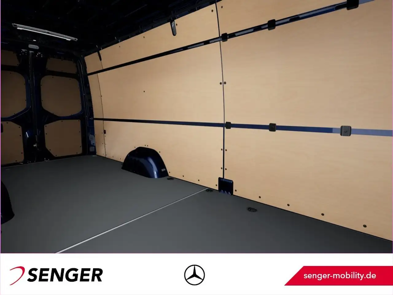 Mercedes-Benz Sprinter 319 CDI KA L4H2 4x4 LED Dist Kamera AHK 9