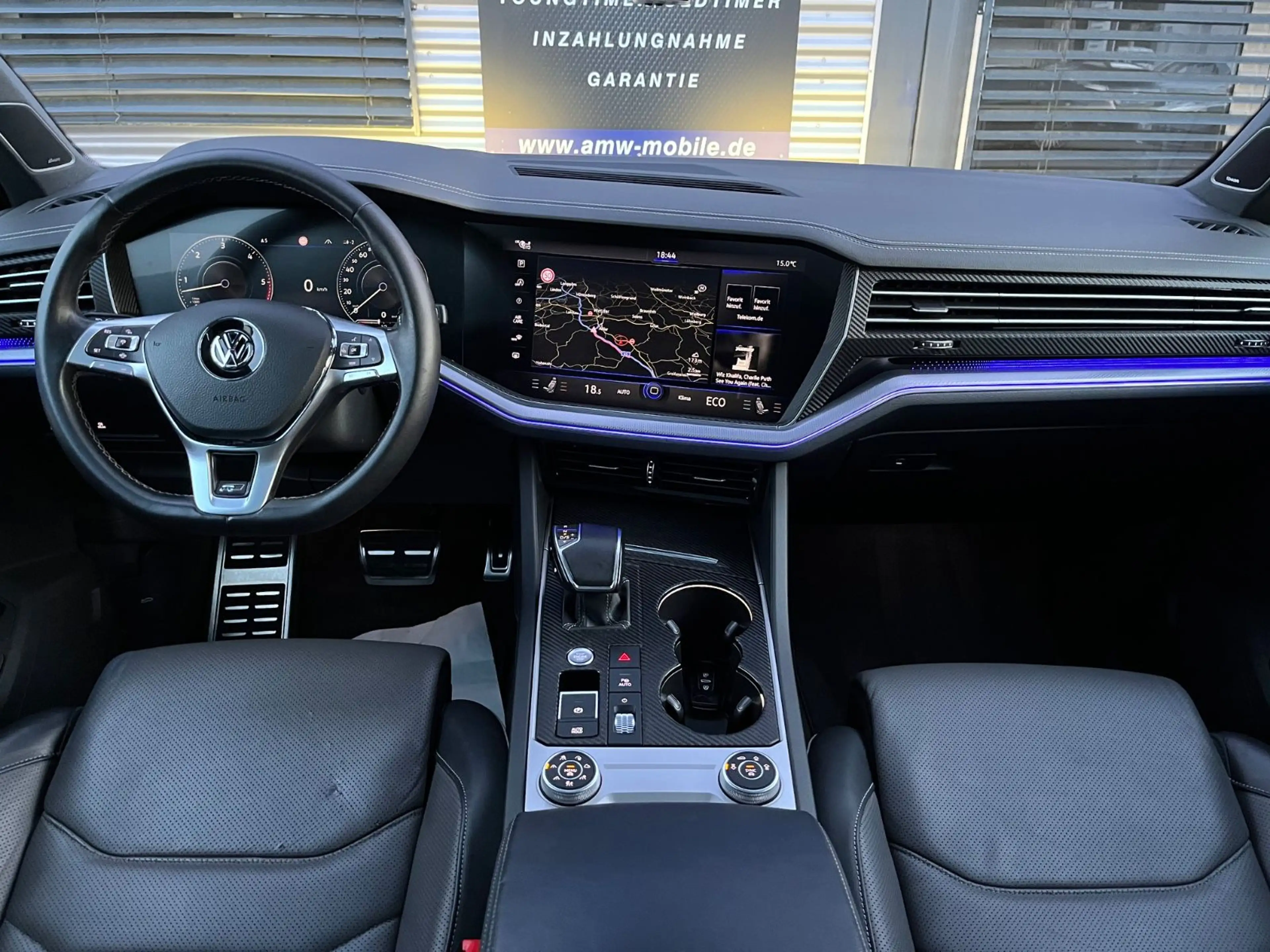 Volkswagen Touareg R-Line 4M*LED*PANO*AHK*SITZBELÜ*360°VOLL — photo 7