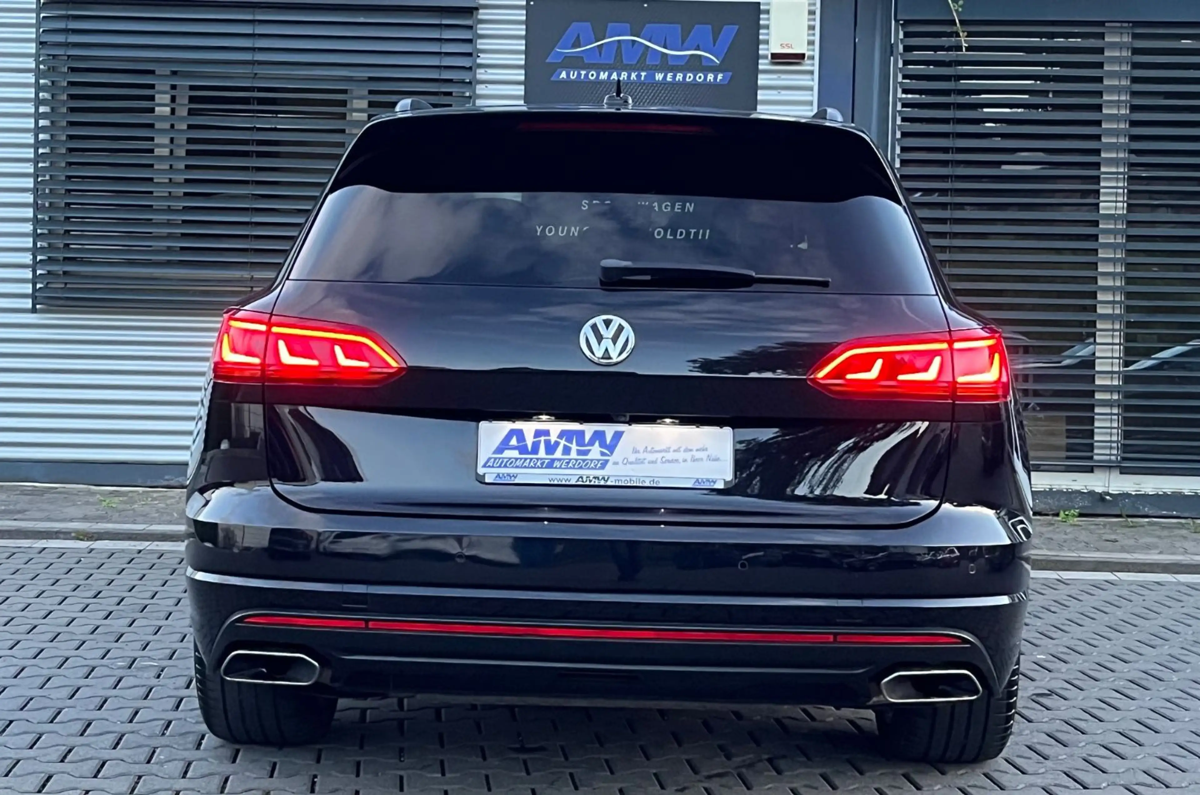 Volkswagen Touareg R-Line 4M*LED*PANO*AHK*SITZBELÜ*360°VOLL — photo 6