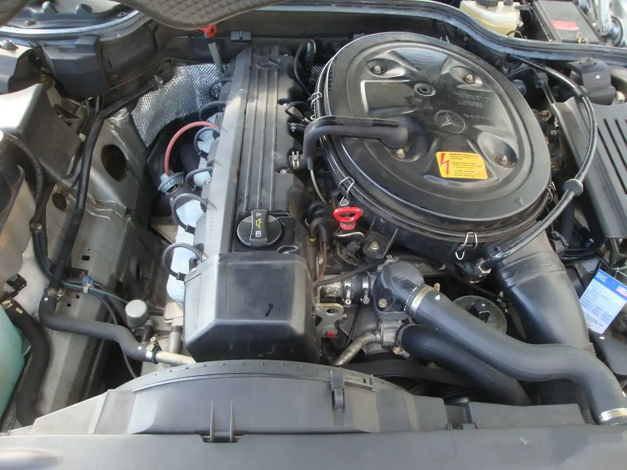 Mercedes-Benz SL 280, foto 10