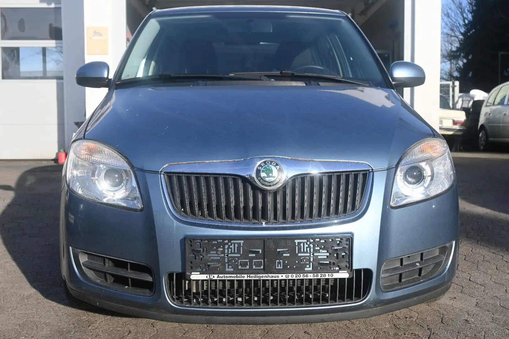Skoda Fabia Ambiente*Klima*Scheckheft*Zahnriemen neu Gris - 2