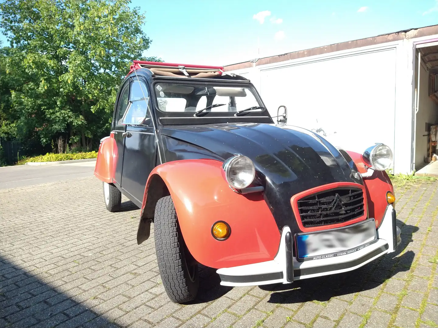 Citroen 2CV Rot - 1