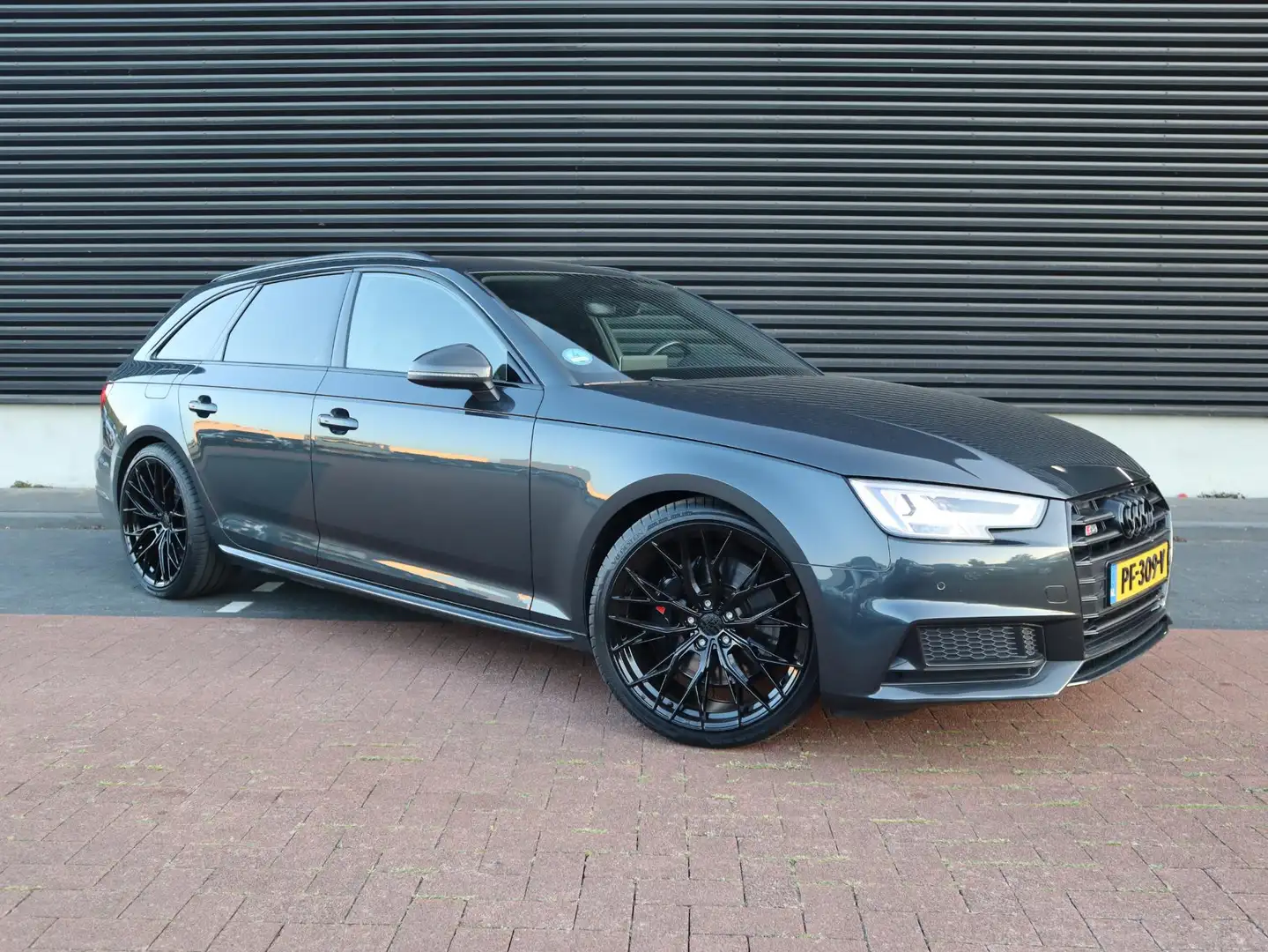 Audi S4 Avant 3.0 TFSI S4 quattro | Keyless-Go | Parkeer a Grijs - 2