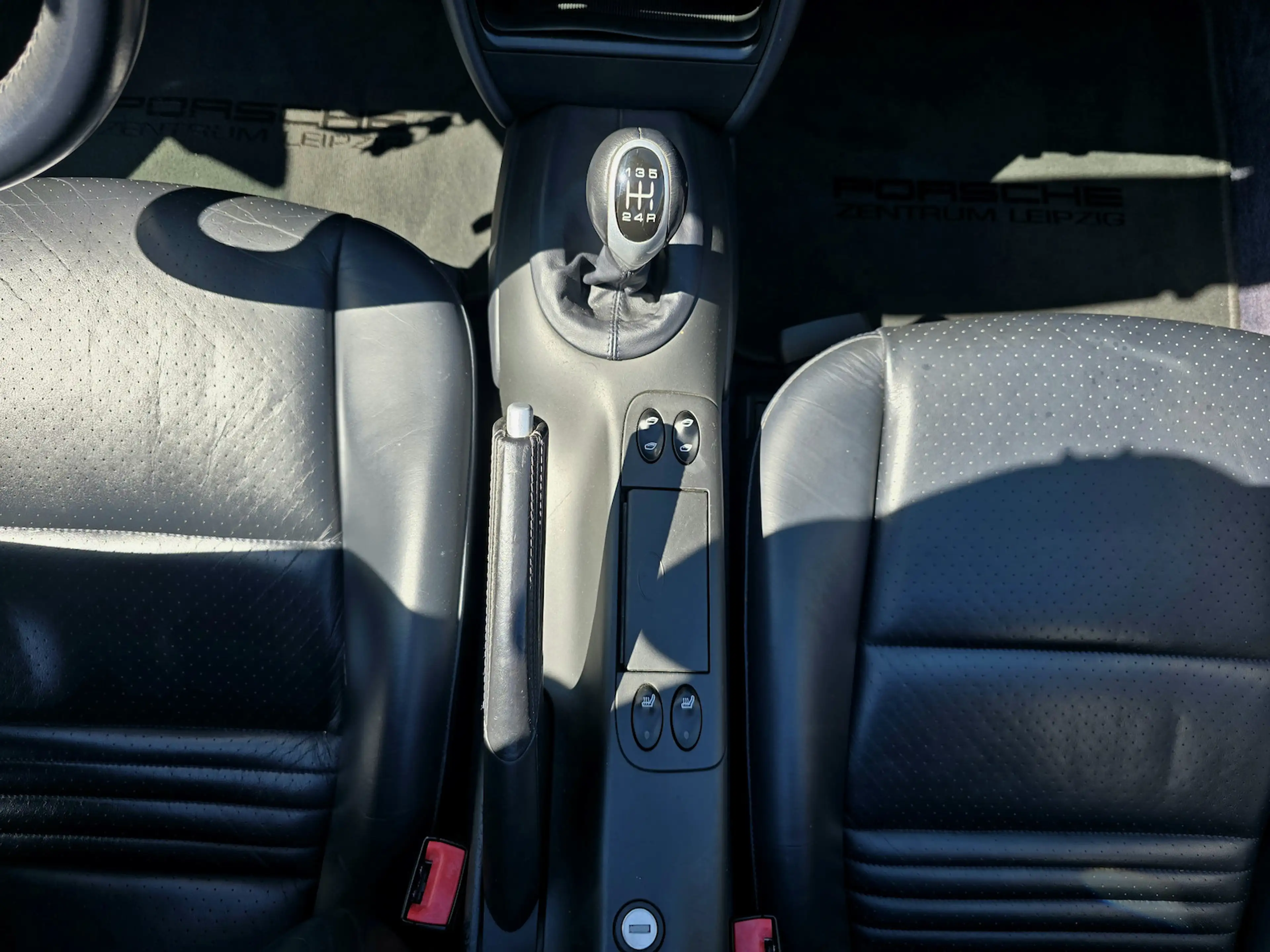 Porsche Boxster CABRIO/KLIMA/LEDER/SITZHEIZUNG/2.HAND — photo 16