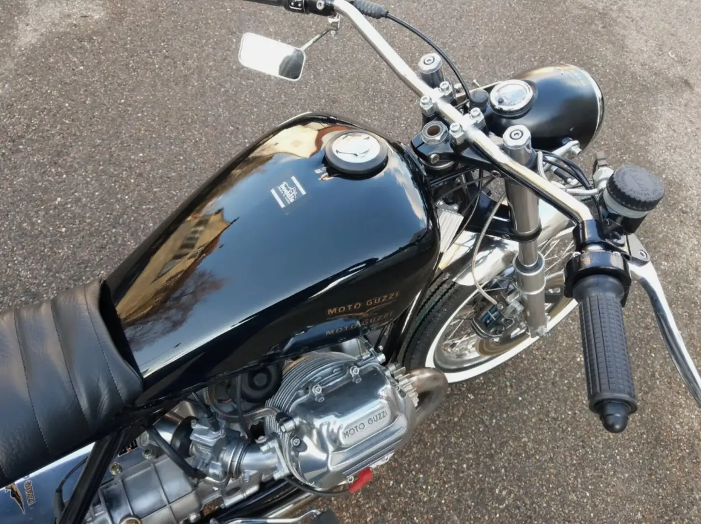 Moto Guzzi California 1000 Чёрный - 2