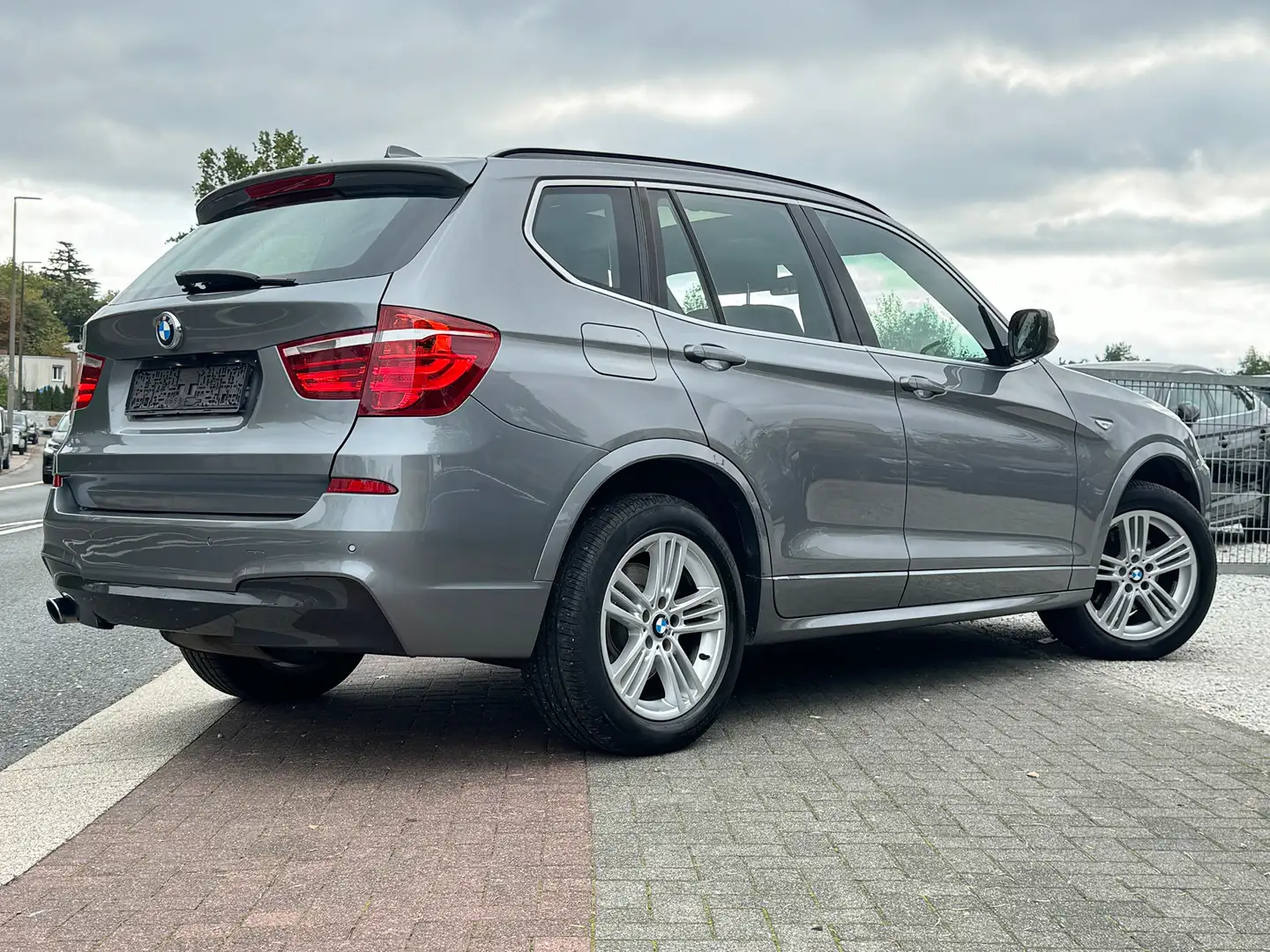 BMW X3 X3 xDrive20d 3x M Paket Pano 1.Hand M Sportpaket Grau - 2