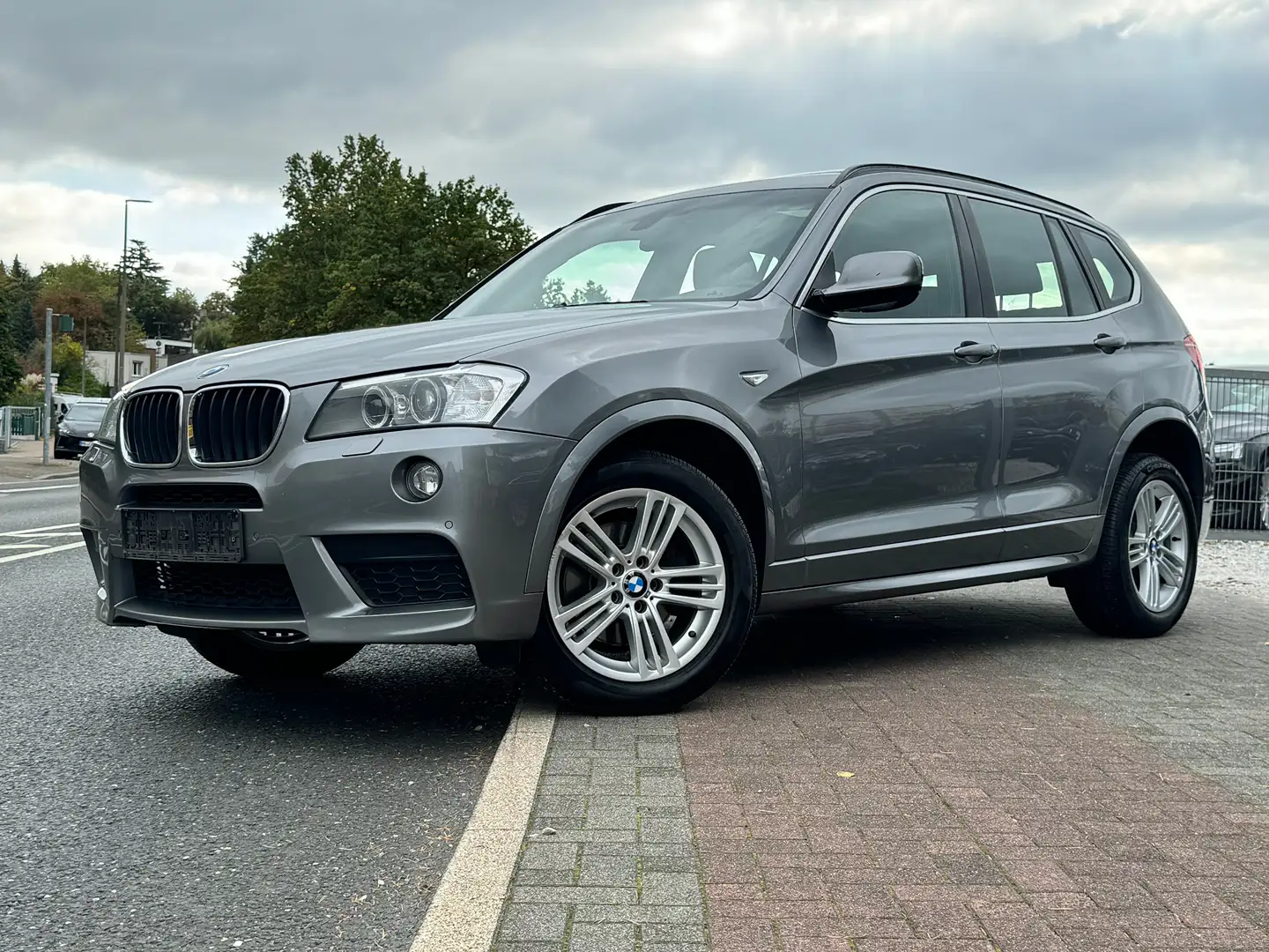 BMW X3 X3 xDrive20d 3x M Paket Pano 1.Hand M Sportpaket Grau - 1