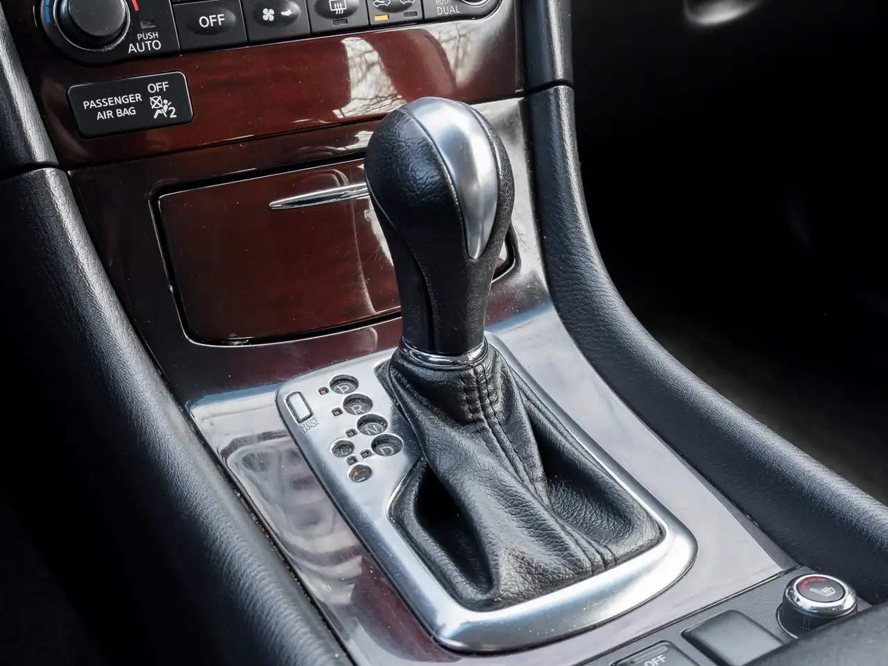 Infiniti EX снимка Infiniti EX