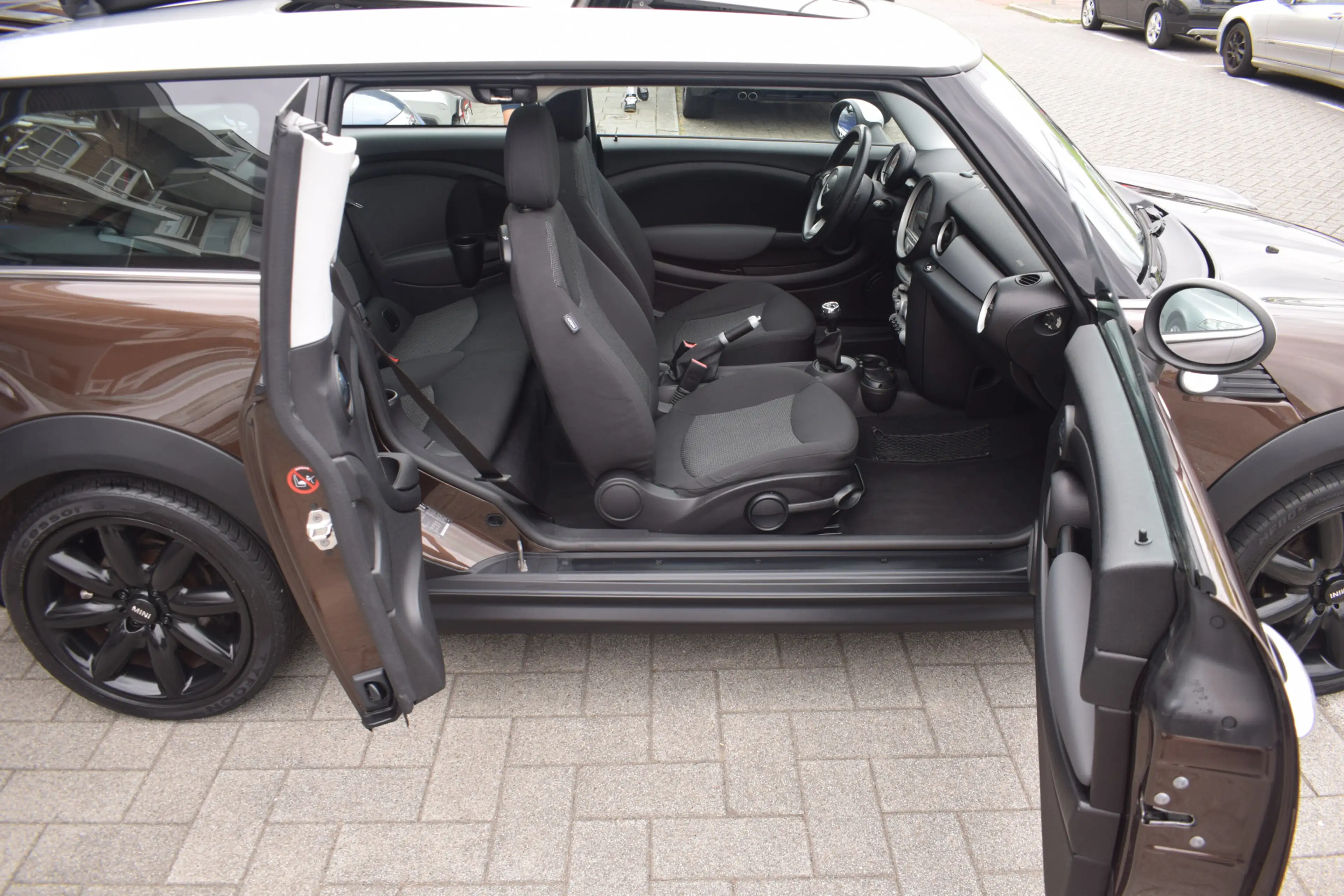 MINI Cooper Clubman 1.6 PANORAMADAK AIRCO — photo 16