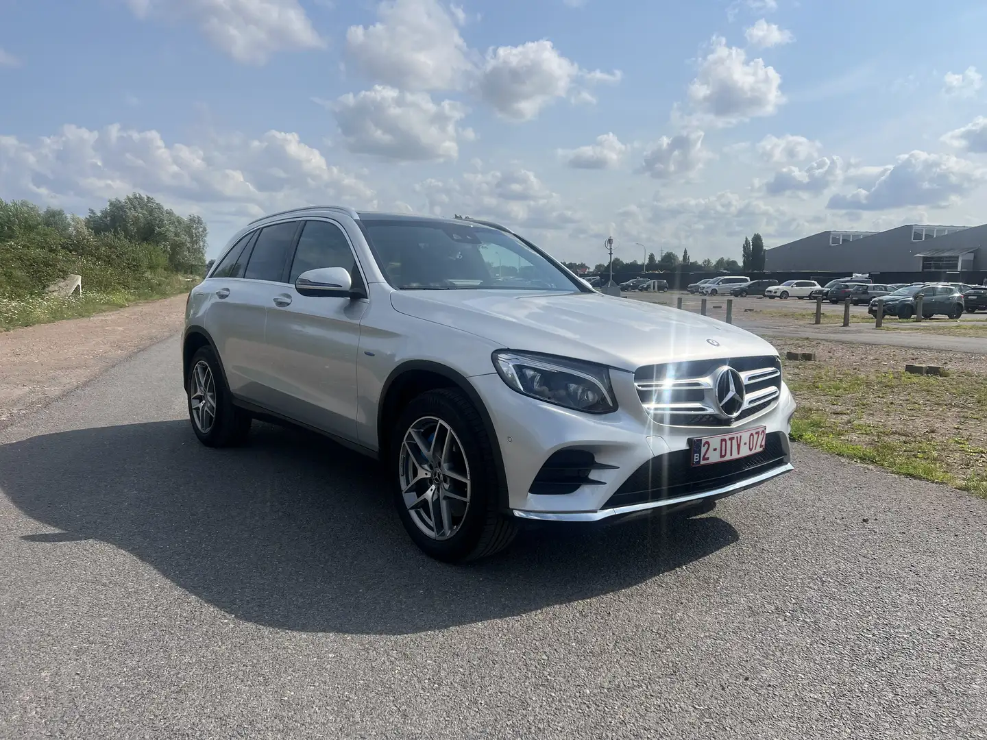 Mercedes-Benz GLC 350 e 4-Matic AMG-Line Gris - 2
