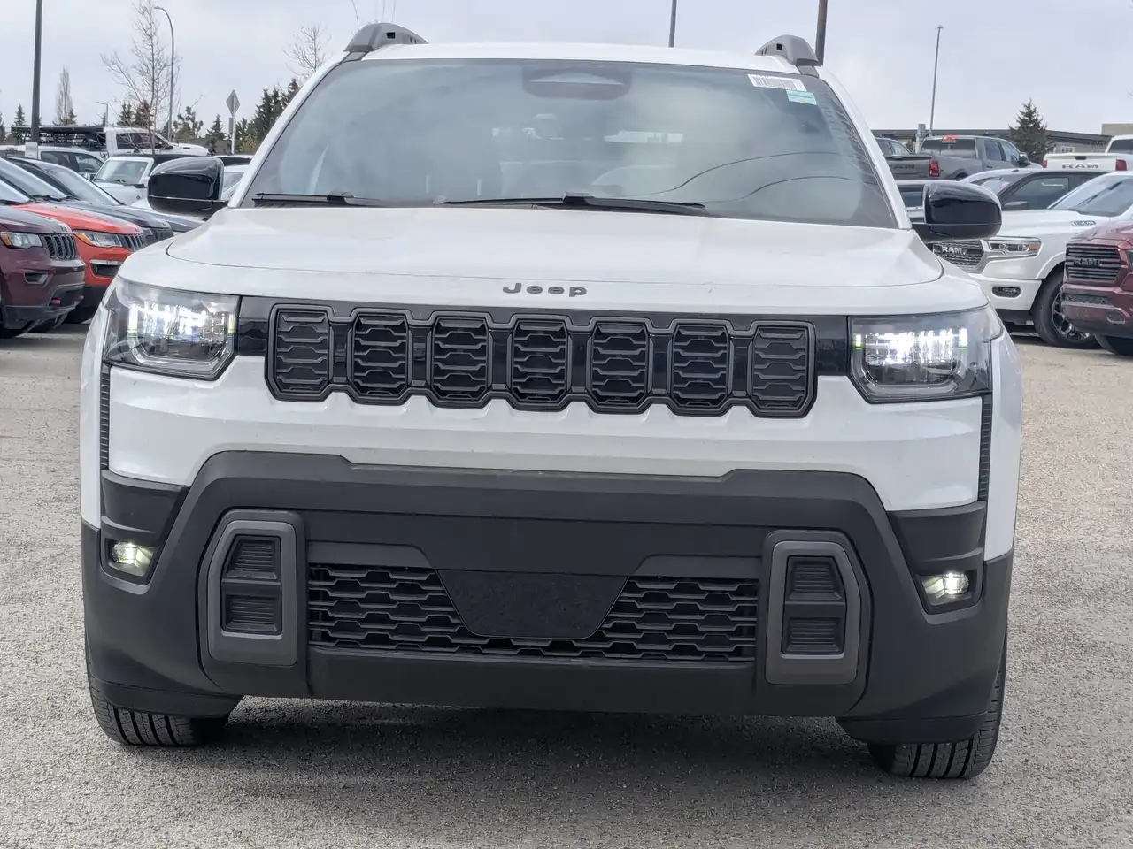 Jeep Cherokee снимка Jeep Cherokee