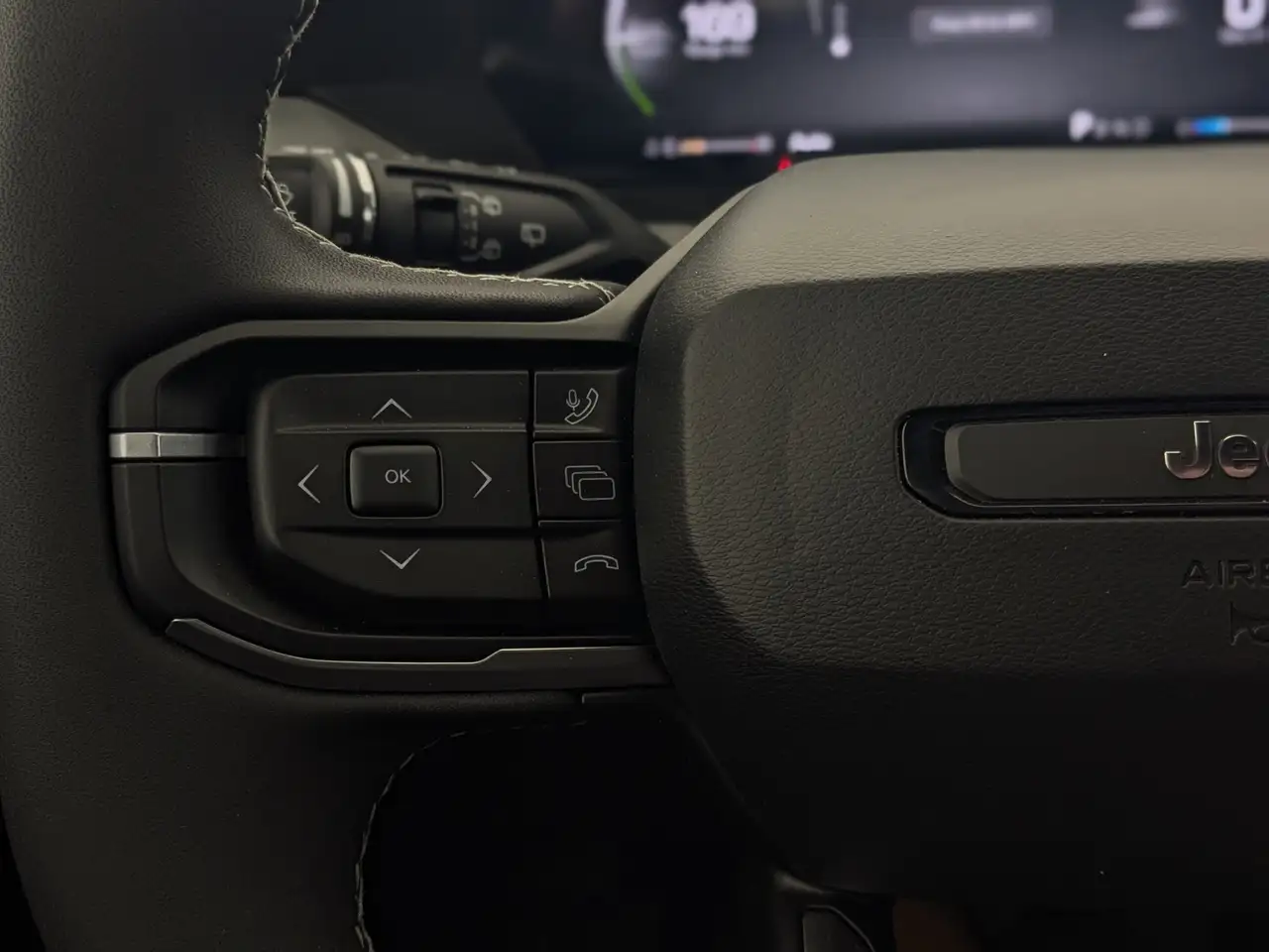 Jeep Cherokee снимка Jeep Cherokee