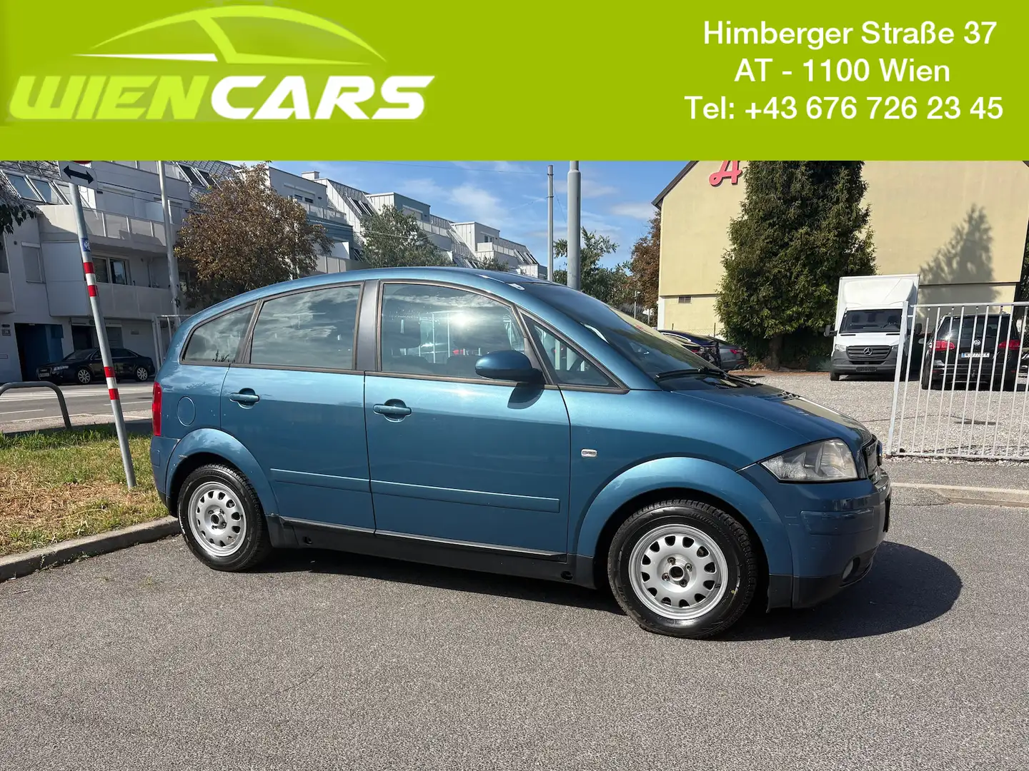 Audi A2 3L 1.2 TDI Automatik Blau - 1