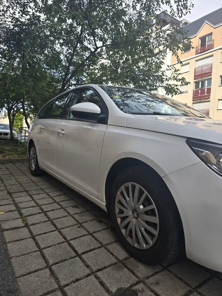 Peugeot 308 308 SW — photo 5