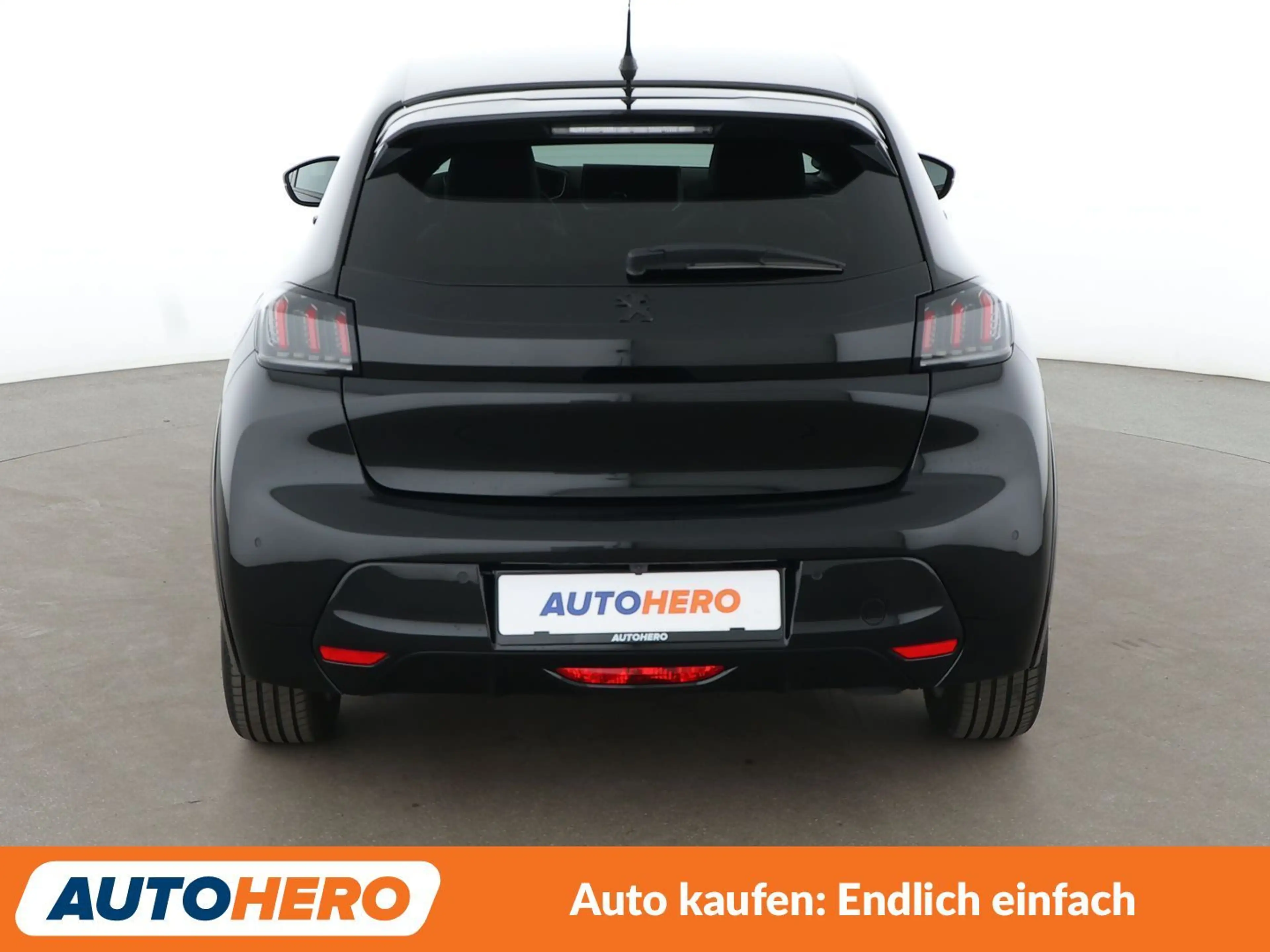 Peugeot e-208 electric drive 100 kW Allure Pack Aut.*NAVI*LED* — photo 5