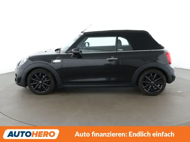 Mini Convertible view 3