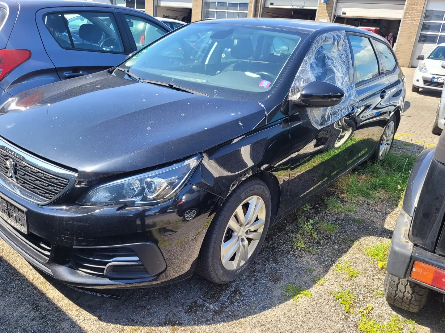 Peugeot 308 ZAHNRIMEN SCHADEN Noir - 1