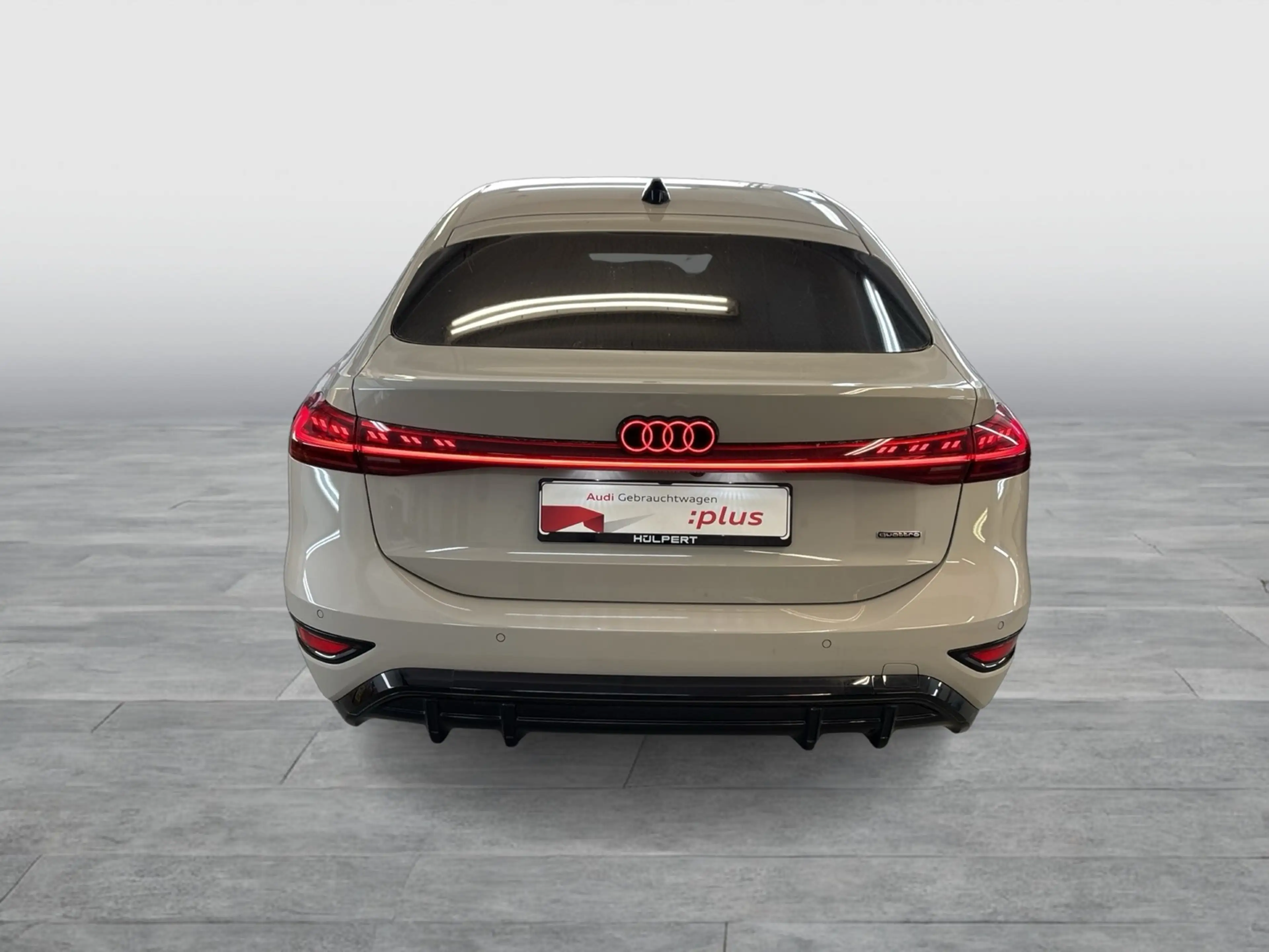 Audi A6 e-tron Sportback quattro S LINE AHK 360°CAM — photo 6