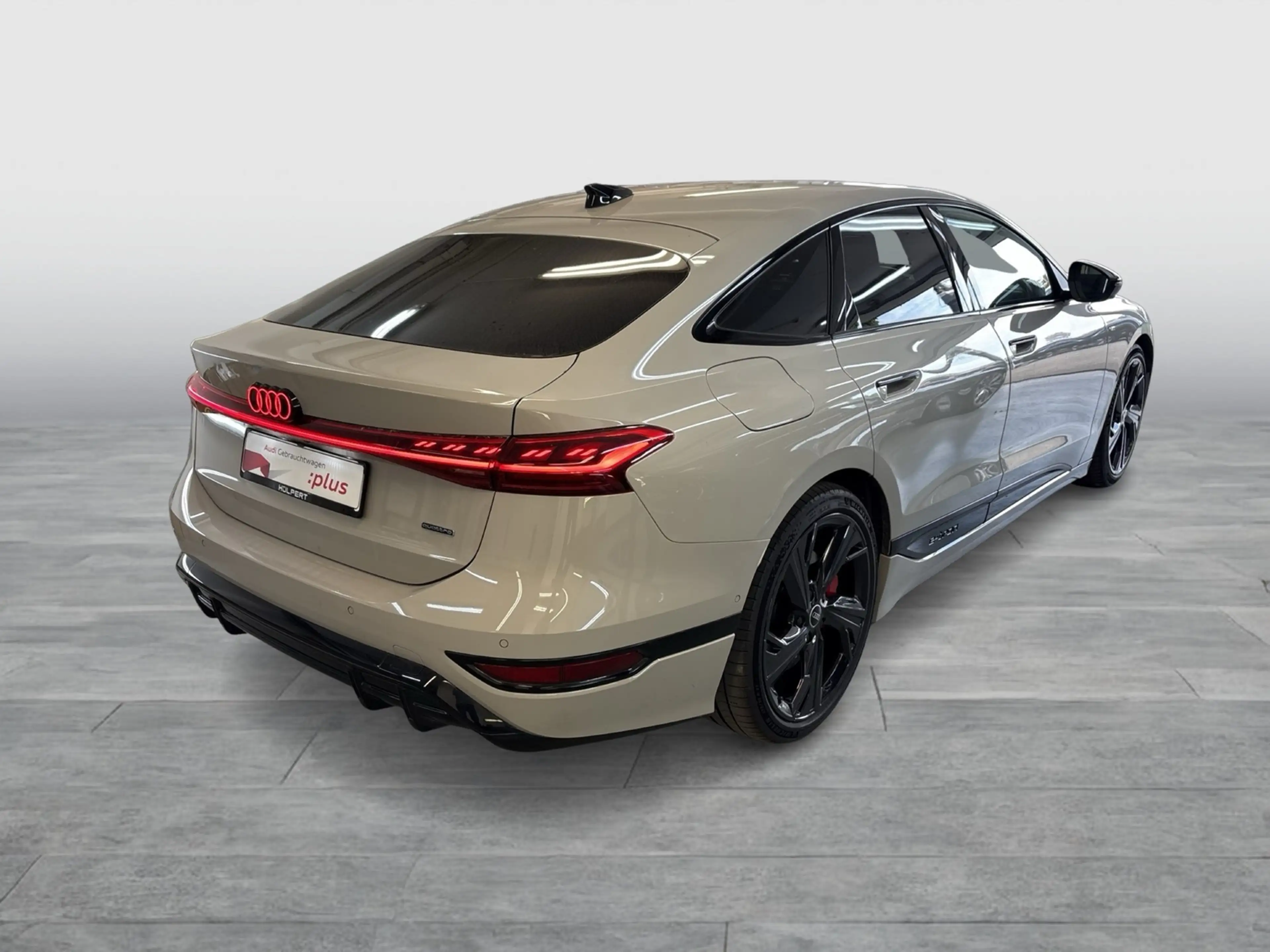 Audi A6 e-tron Sportback quattro S LINE AHK 360°CAM — photo 7
