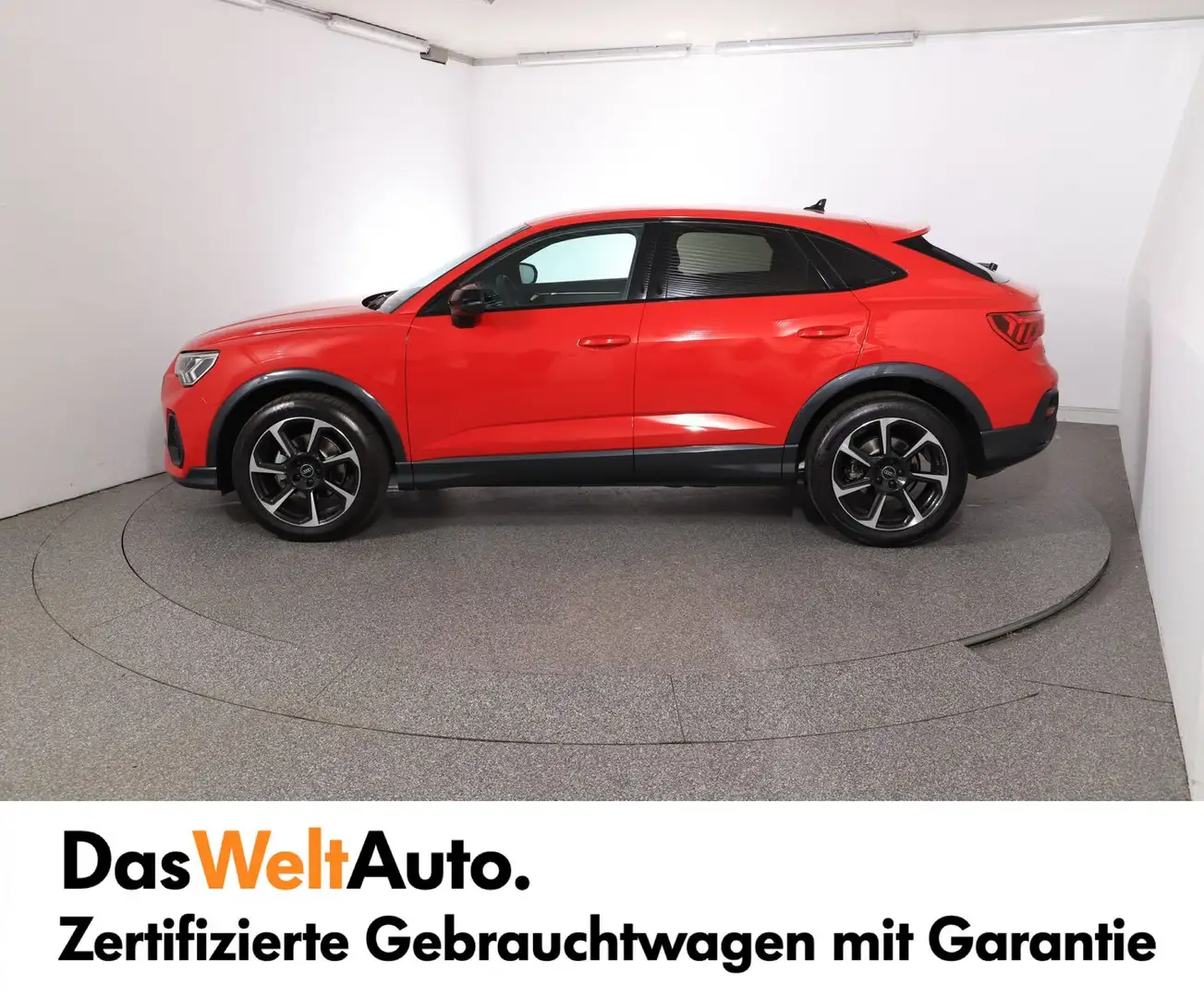 Audi Q3 35 TFSI Rot - 2