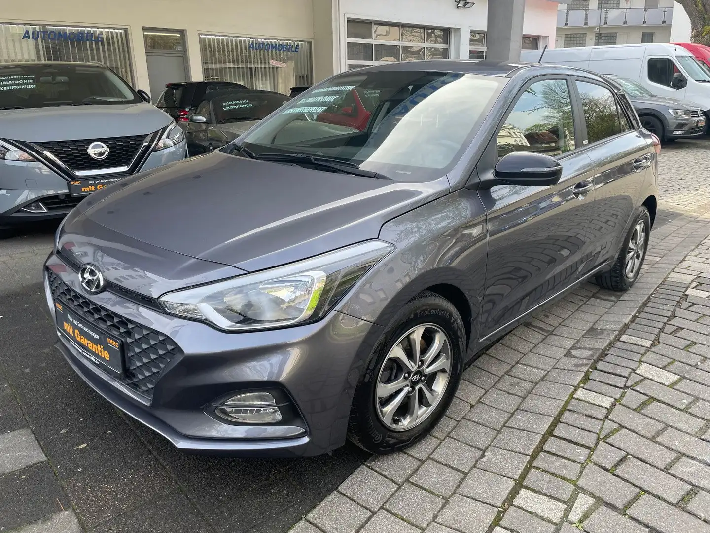 Hyundai i20 Advantage, 74KW, Kamera,Klima,Lenkradheizung Gris - 1