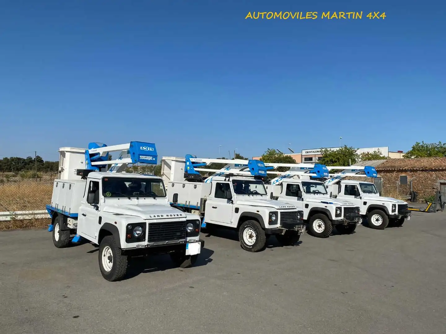 Land Rover Defender 90 SW SE Blanco - 1