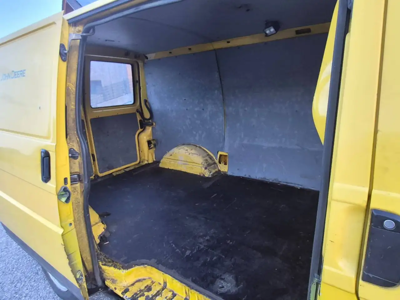 Volkswagen T4 Bastlerfahrzeug/Ersatzteilspender, foto 7