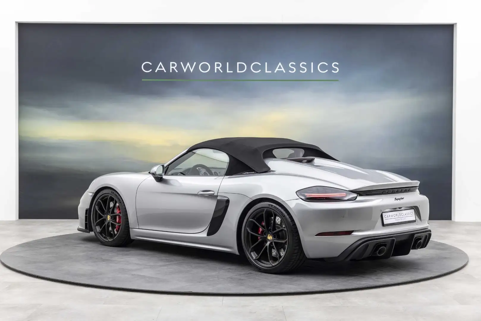 Porsche 718 Spyder 4.0 | 420pk | 16.000km Argent - 2