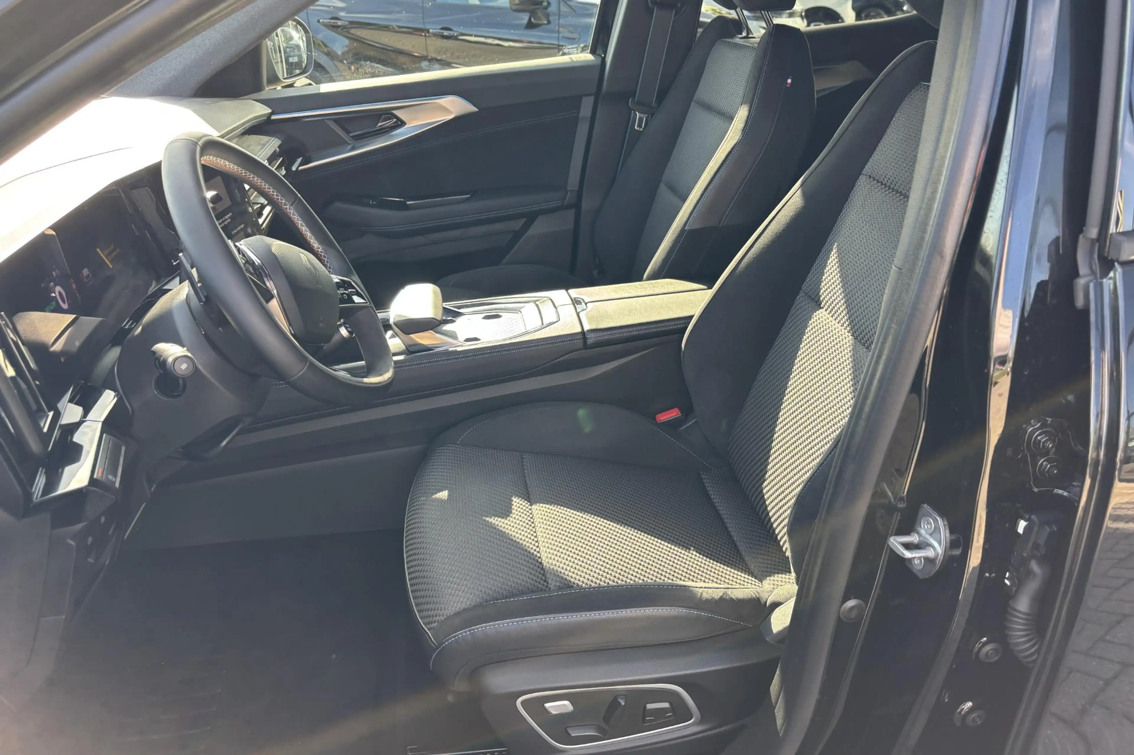 Renault Austral E-Tech full hybrid 200PK esprit Alpine | Pack comf — photo 11