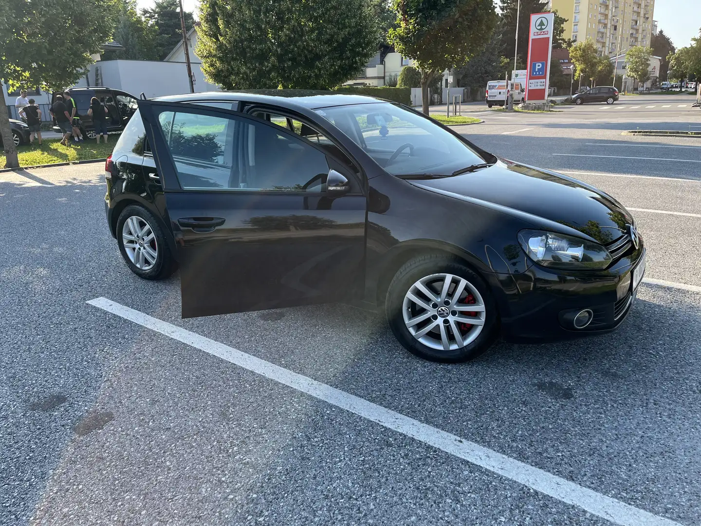 Volkswagen Golf 2.0 TDI 4Motion Highline - 1