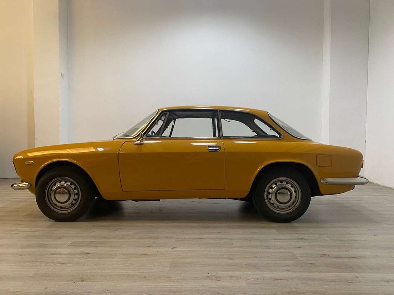 Alfa Romeo GT 1300 Scalino * Motore completamente revisionato