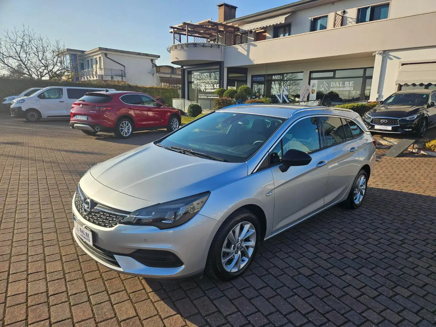 Opel Astra 1.5 CDTI 122 CV S&S AT9 Sports Tourer Business Ele Silber - 2