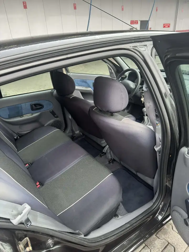 Renault Clio 1.2 ECON MTV, foto 10