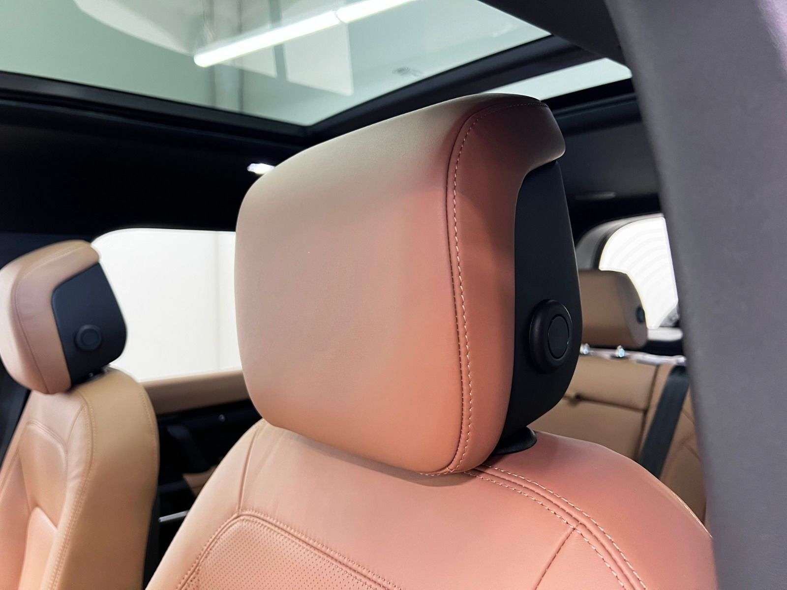2026 Land Rover Defender 110 P400 X-DYNAMIC SE thumb 26
