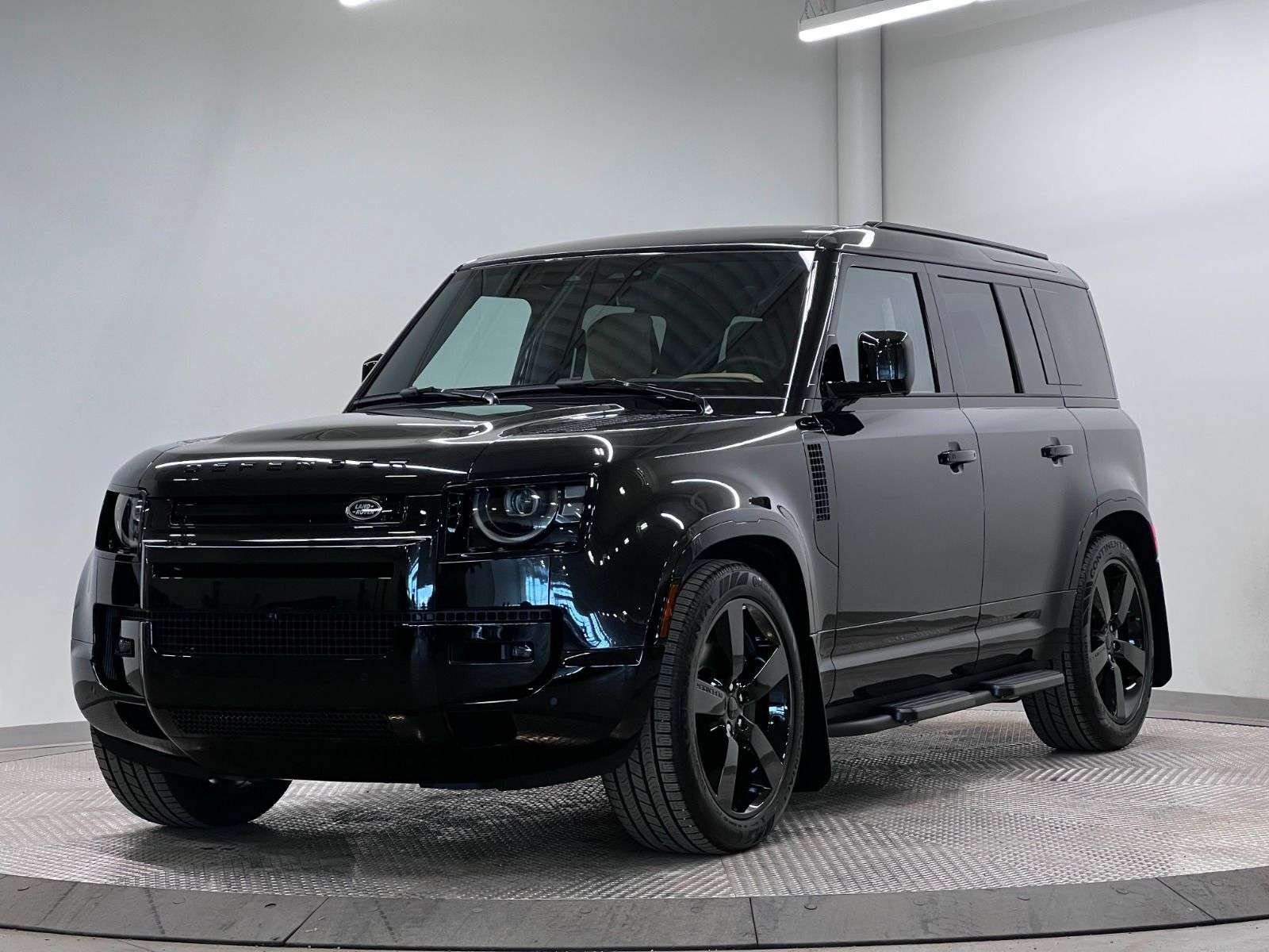 2026 Land Rover Defender 110 P400 X-DYNAMIC SE