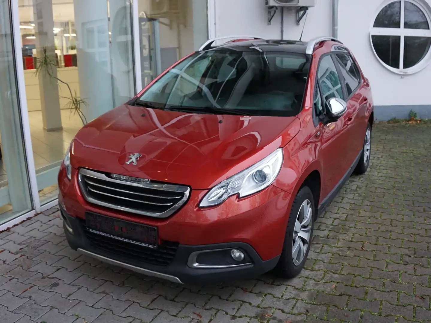 Peugeot 2008 Style Rot - 1