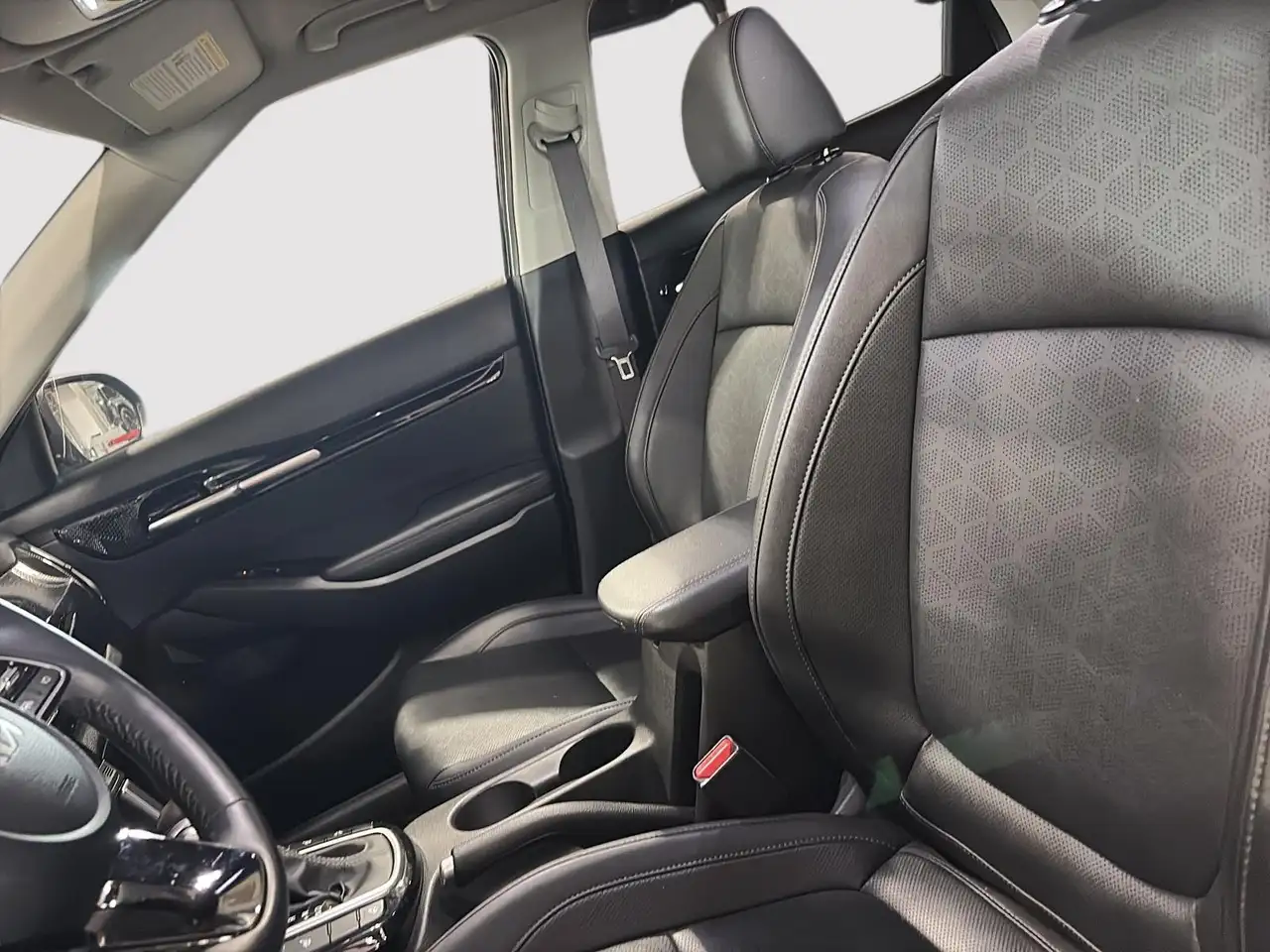 Kia Seltos снимка Kia Seltos