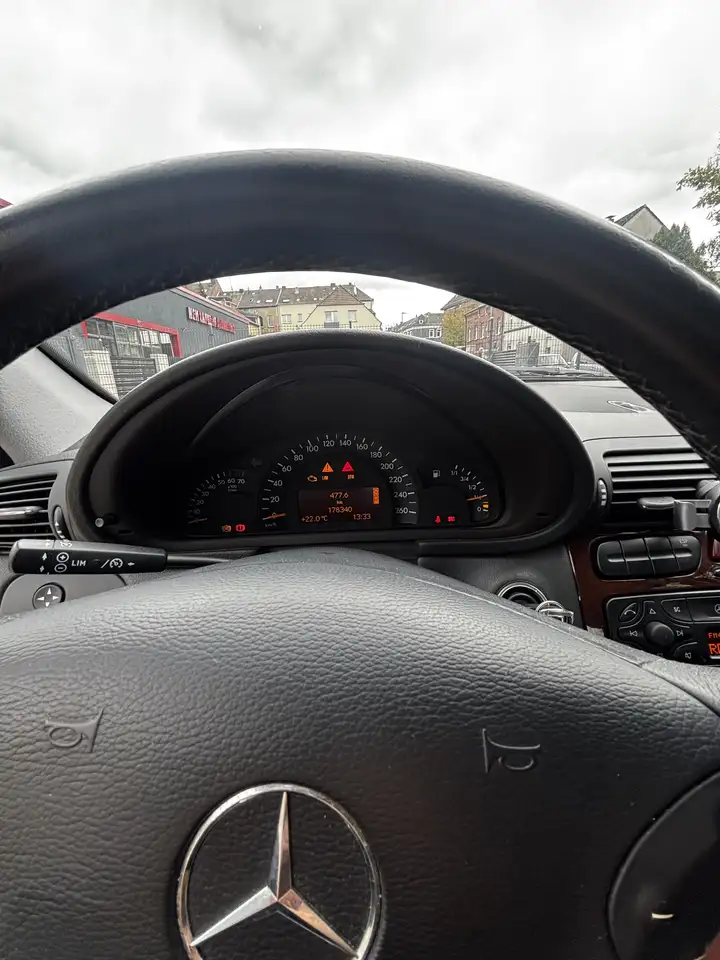 Mercedes-Benz C 180 Elegance, foto 11