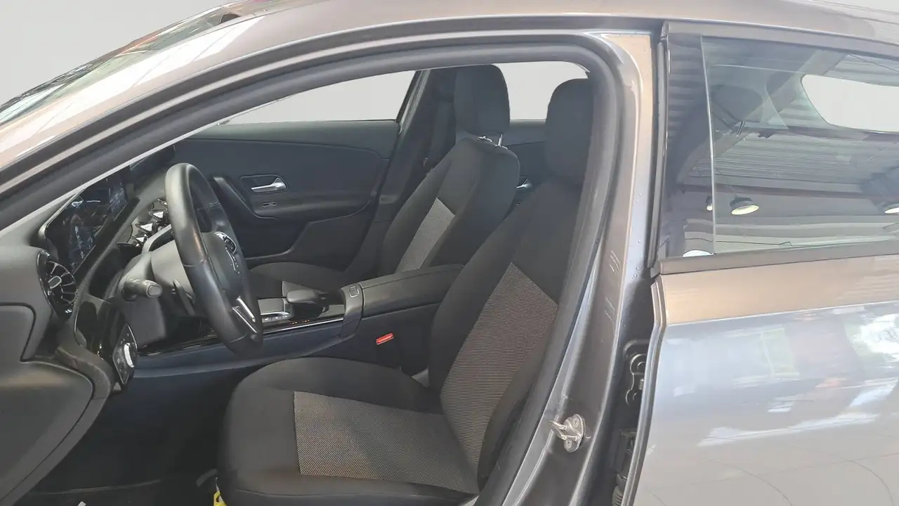 Mercedes-Benz A-Class A 180 AUTOM-ESSENTIAL LINE, миниатюра 13