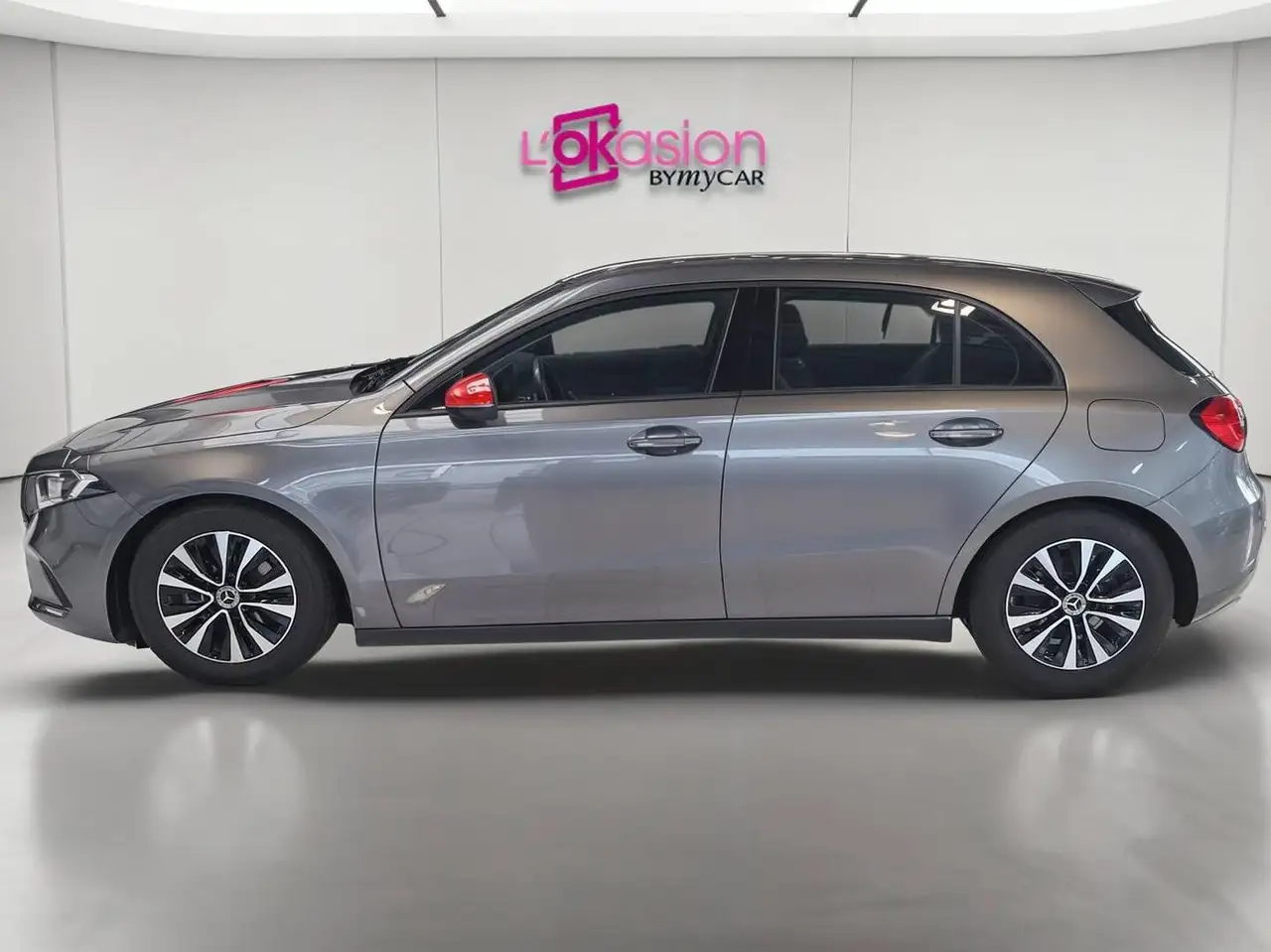 Mercedes-Benz A-Class A 180 AUTOM-ESSENTIAL LINE, миниатюра 5