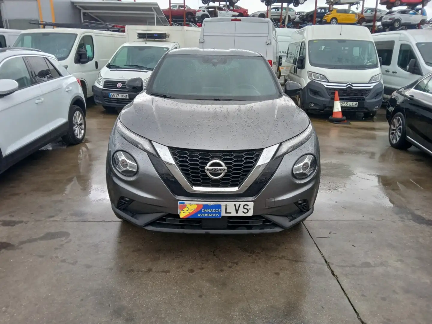 Nissan Juke 1.0 DIG-T Acenta 4x2 114 Grau - 1