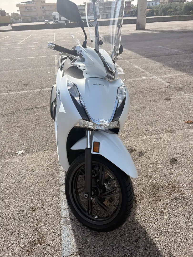 Honda SH 350i Bianco - 1